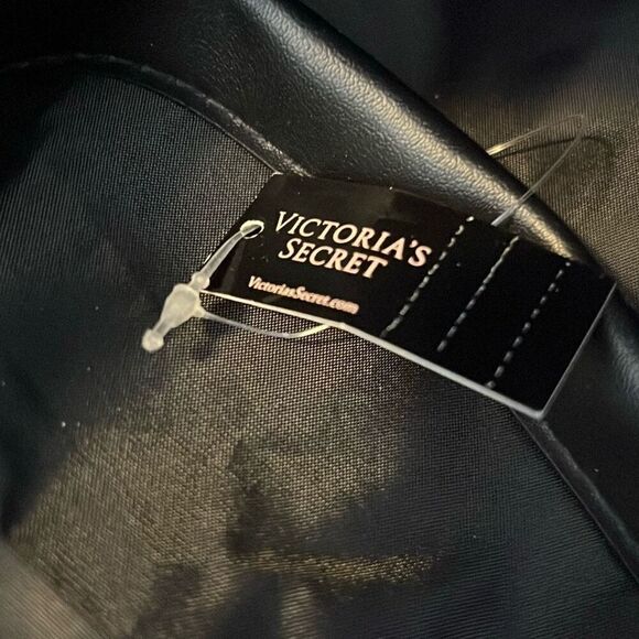 Victoria Secret Black Silver Sequin Large Zipper Tote Bag Style #11145312 - Picture 4 of 8